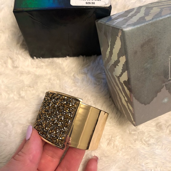 Bracelet - Picture 2 of 5